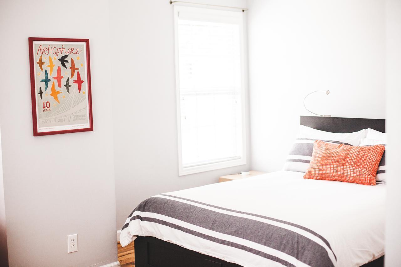 Swamp Rabbit Inn Грийнвил Екстериор снимка