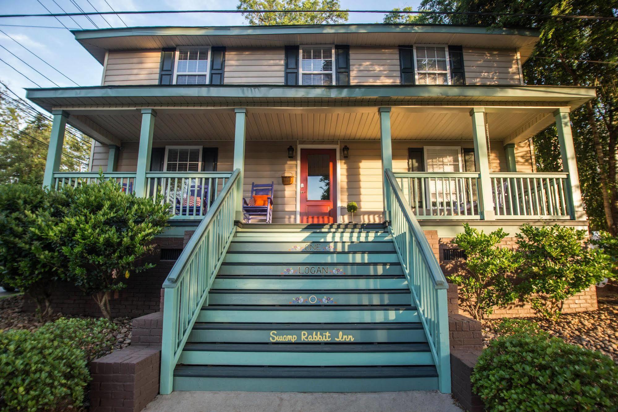 Swamp Rabbit Inn Грийнвил Екстериор снимка