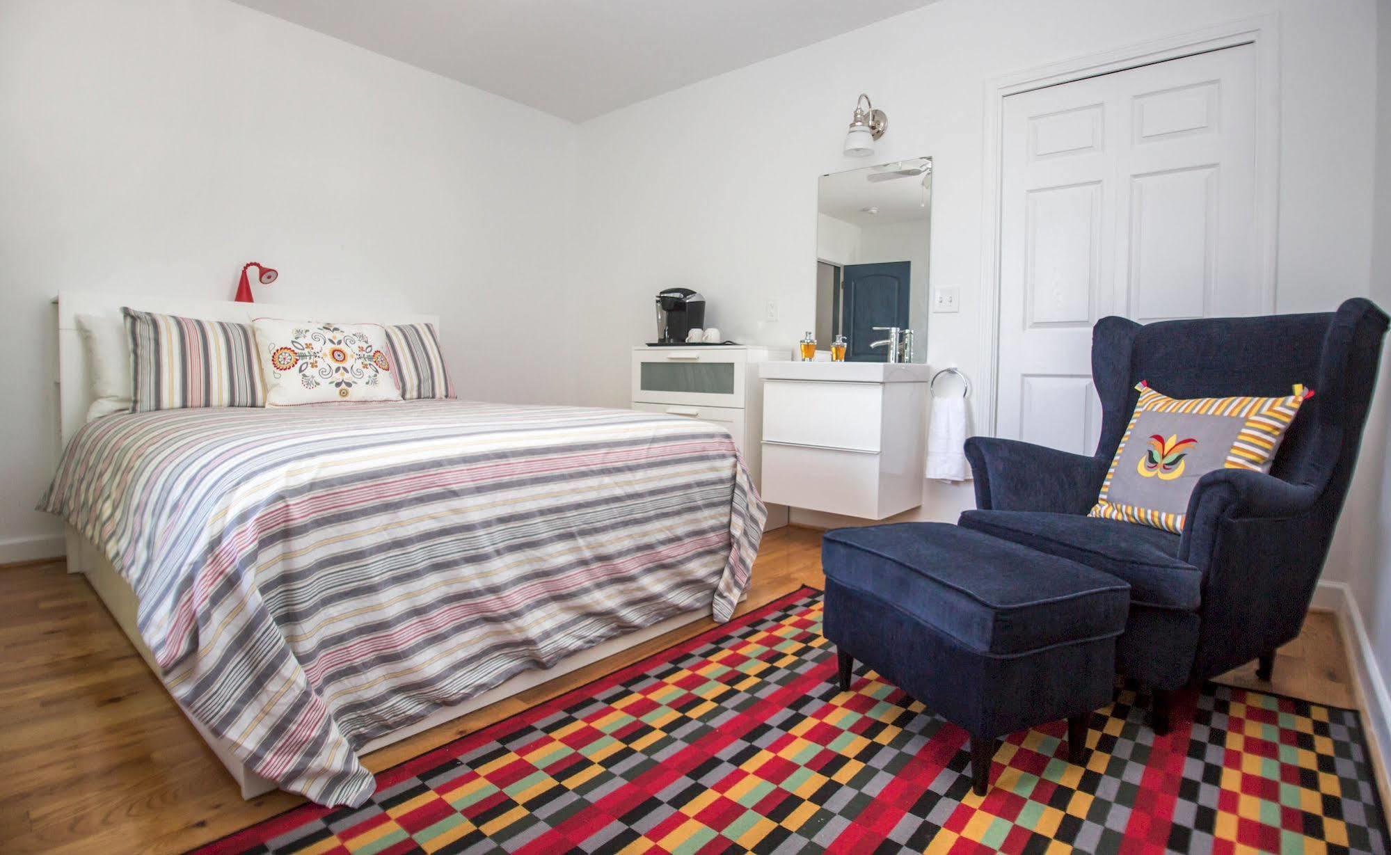 Swamp Rabbit Inn Грийнвил Екстериор снимка